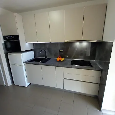 Nizic Apartment Jadranovo